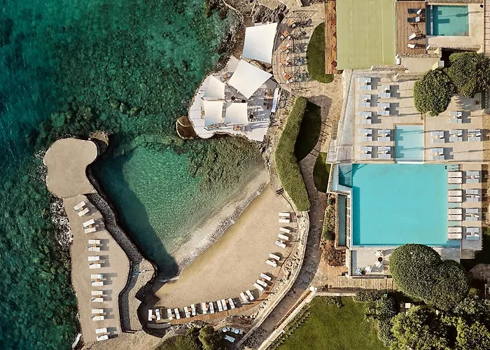 St. Nicolas Bay & Villas